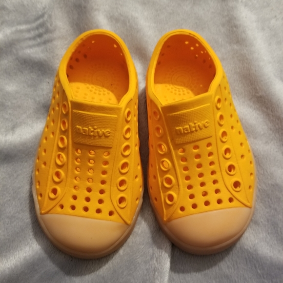 Native Other - Native orange water shoes Sz 5